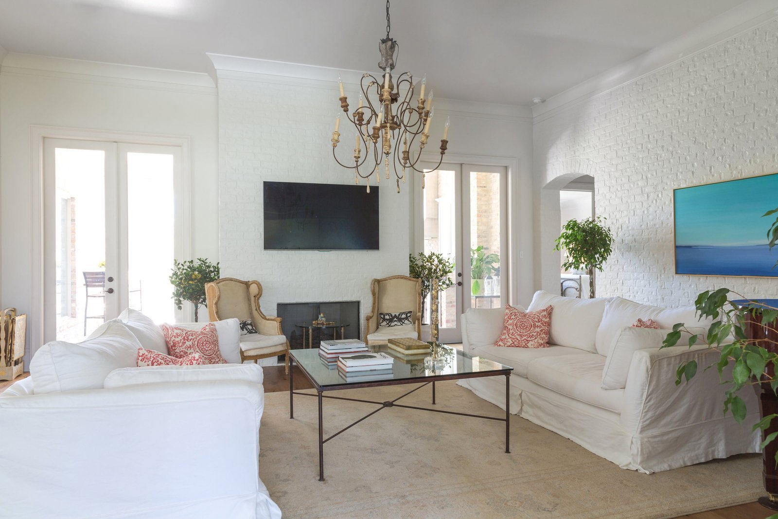 How to get the Farmhouse Style Living Room