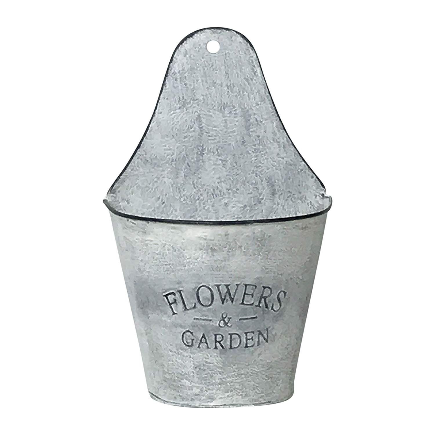 10+ Cute Planters with a Farmhouse Look