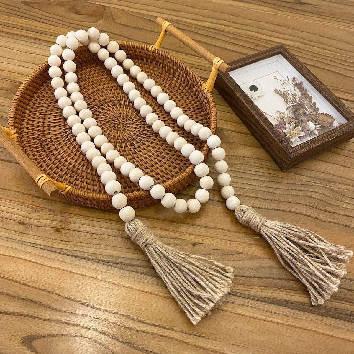 Farmhouse Decor Accents for the Living Room