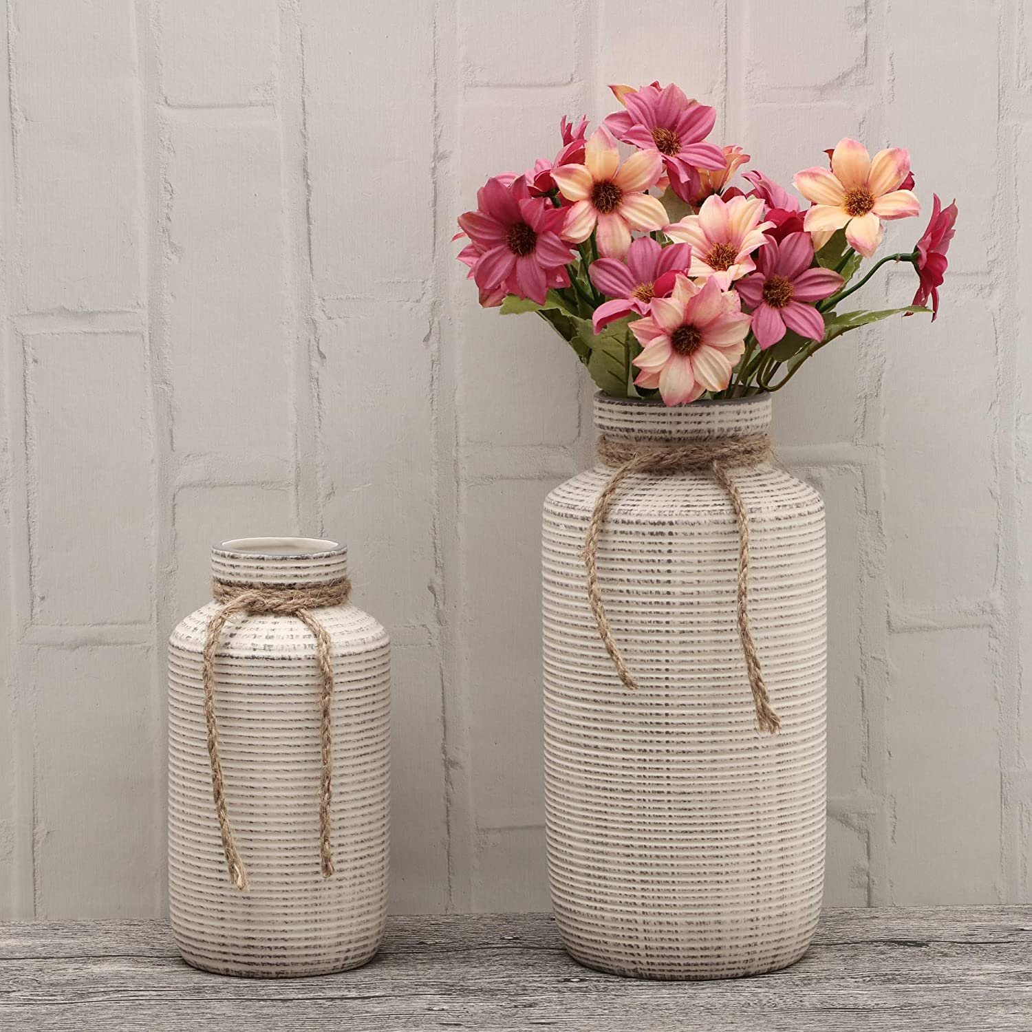 Modern-Frrmhouse-Decorate-with-a-Farmhouse-Vase