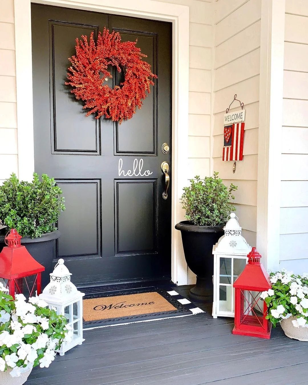 Fourth-of-July-Porch-Decor