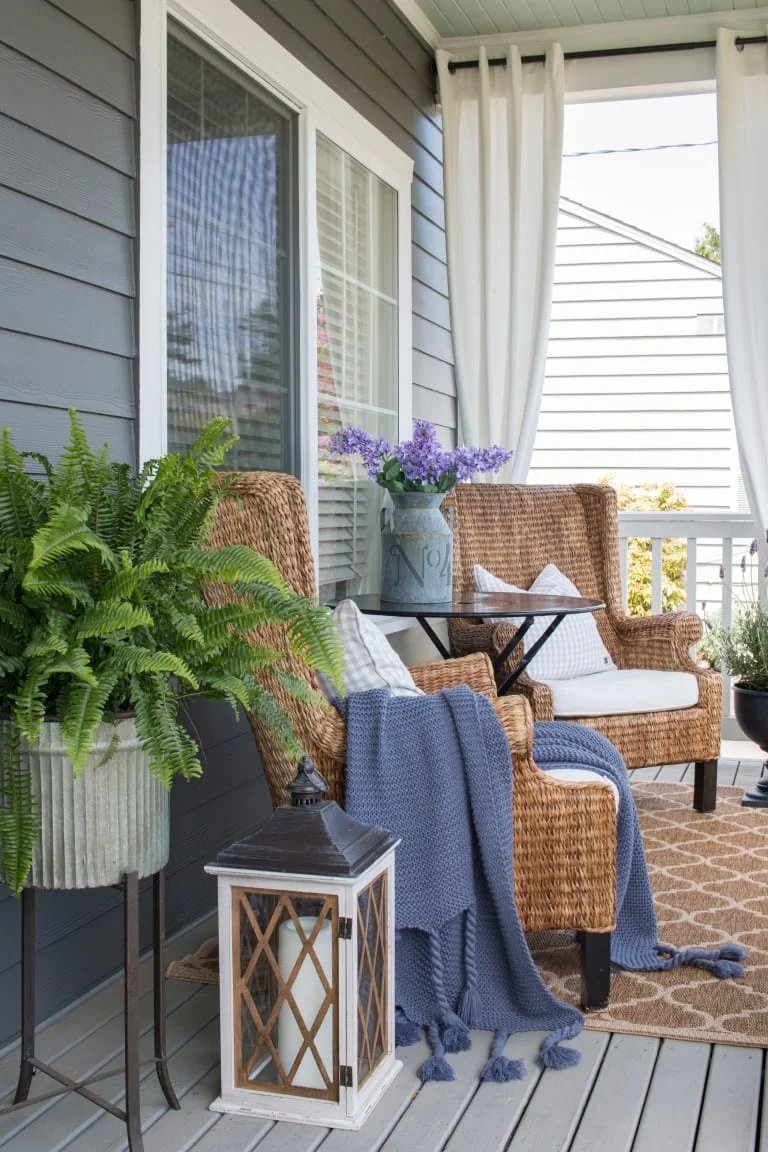Front-Porch-Decor