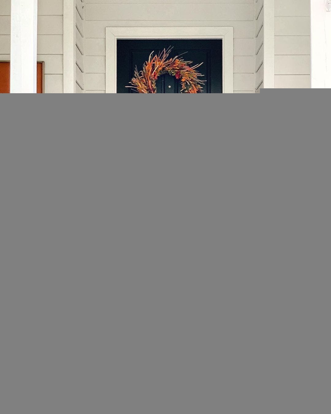 fall front porch decor