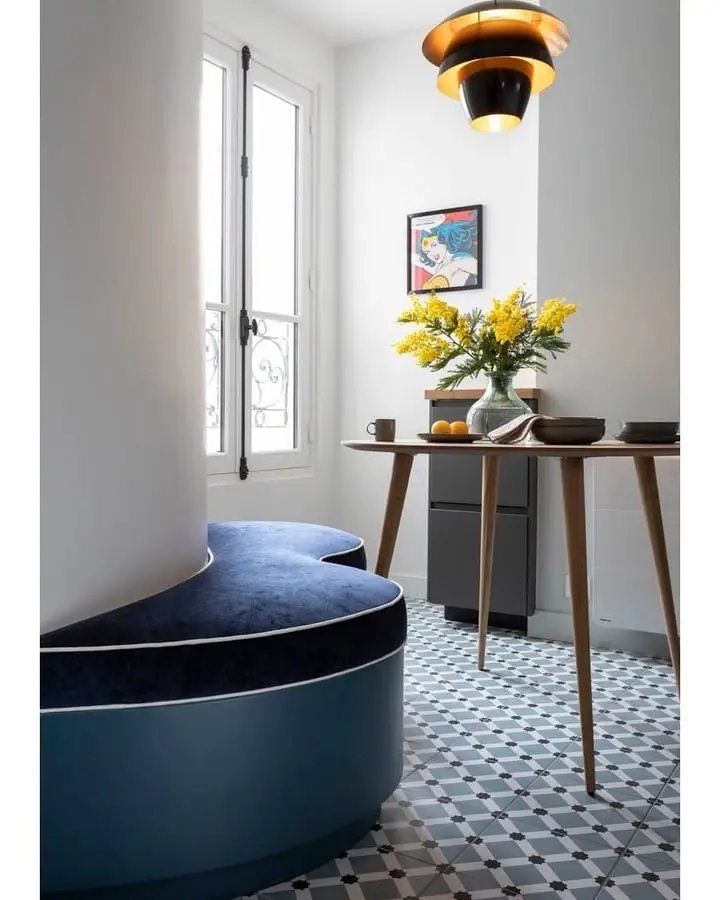 10 Inspiring Banquette Seating Ideas for Small Dining Areas