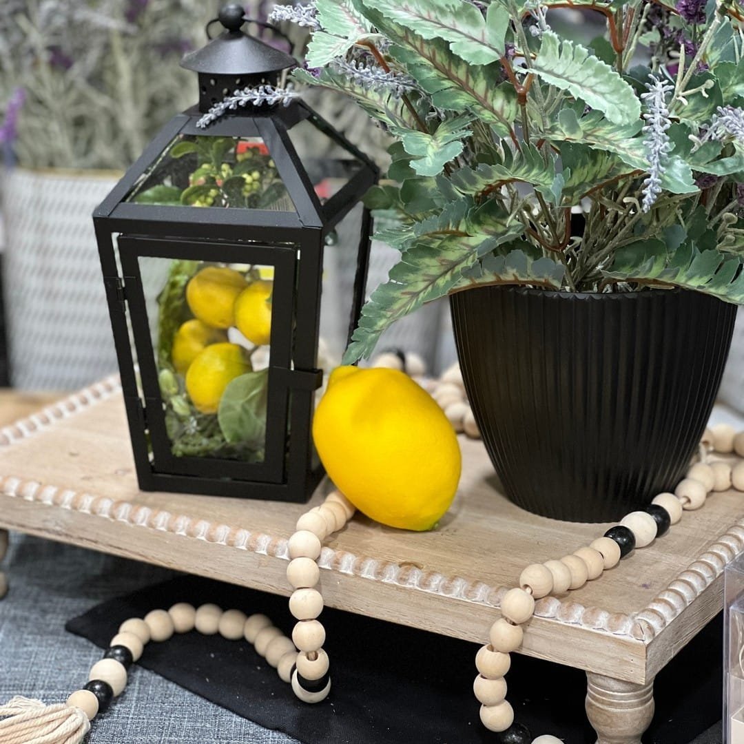 Summer Colors: How to Incorporate Bright Hues into Your Home Decor
